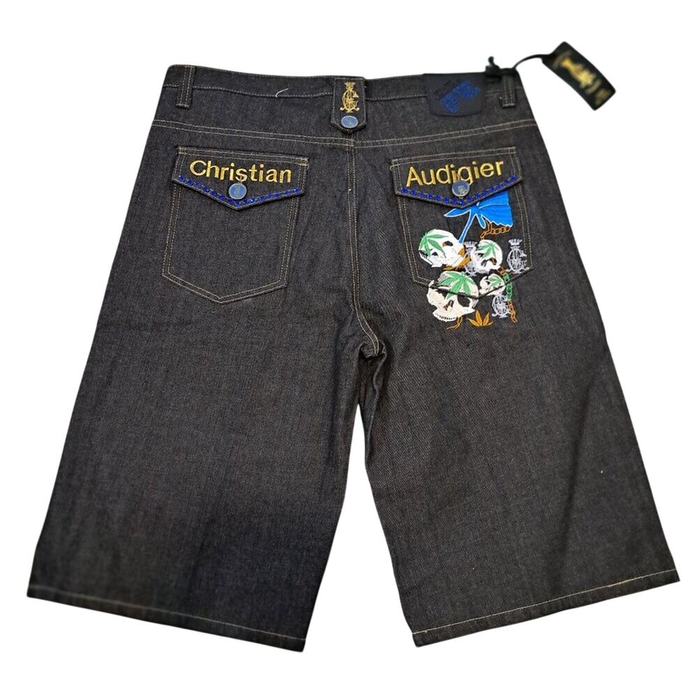 %Size 40 Christian Audigier Skulls and Pot Leafs Embroidered Shorts Men / J1